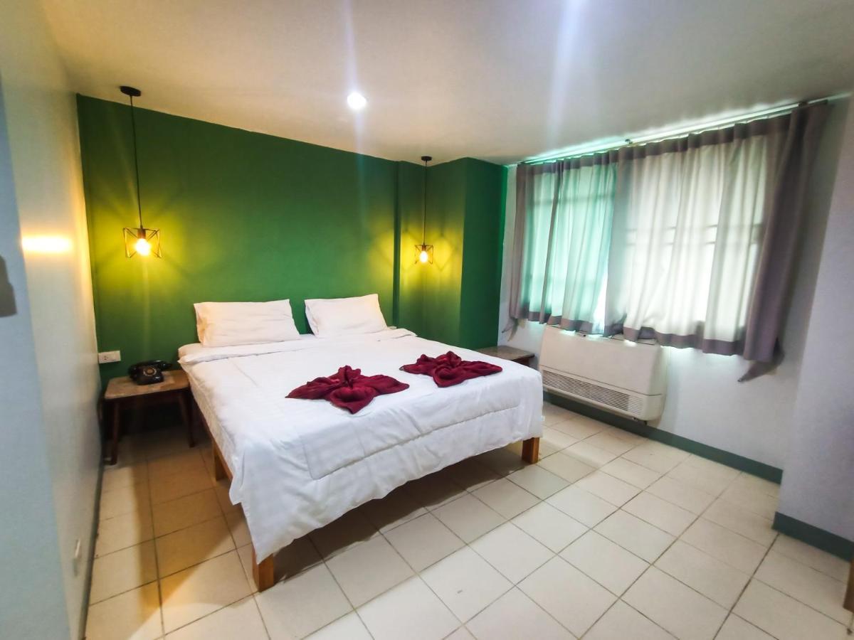 The Moon House Hotel Chiang Mai Ngoại thất bức ảnh