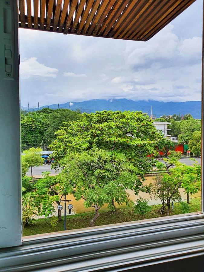 The Moon House Hotel Chiang Mai Ngoại thất bức ảnh